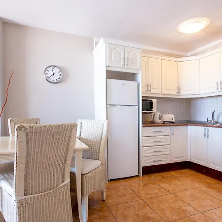 Апартаменты Beautiful Sea View 2 Bedroom Ocean Park *